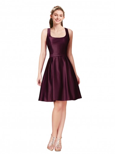 Fornecedor de Costas em V Sem Mangas Barco Linha A Cetim Vestidos de Madrinha / Vestidos de Festa / Vestidos de Cocktail / Vestidos de Homecoming